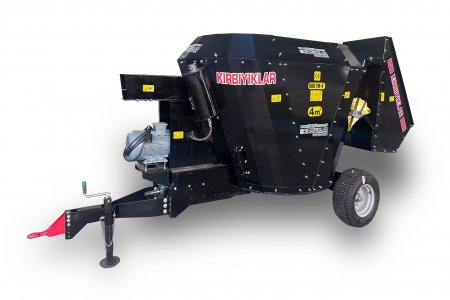 4 m3 Yem Karma Makinası